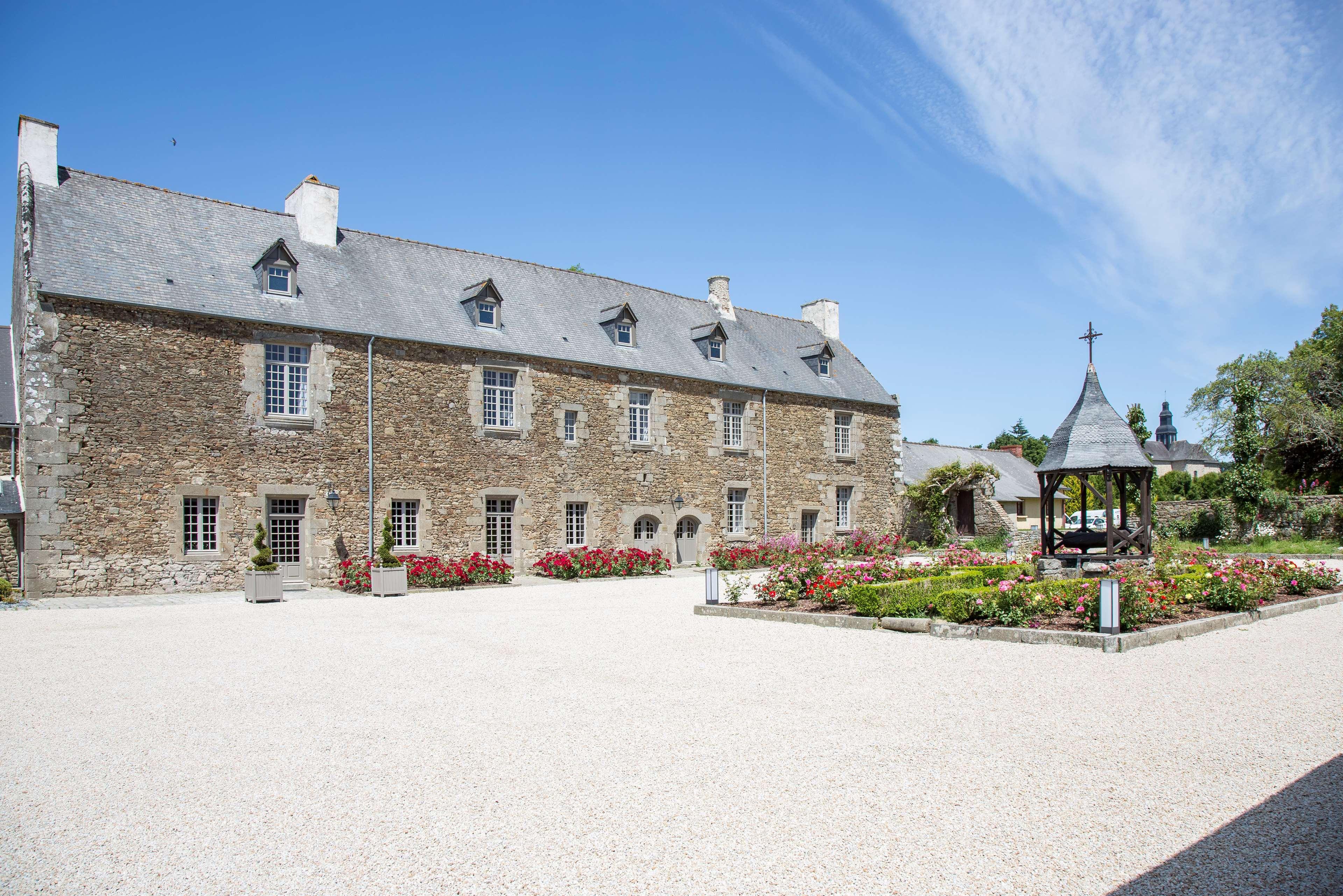 Hotel De L'Abbaye Le Tronchet  Exterior foto